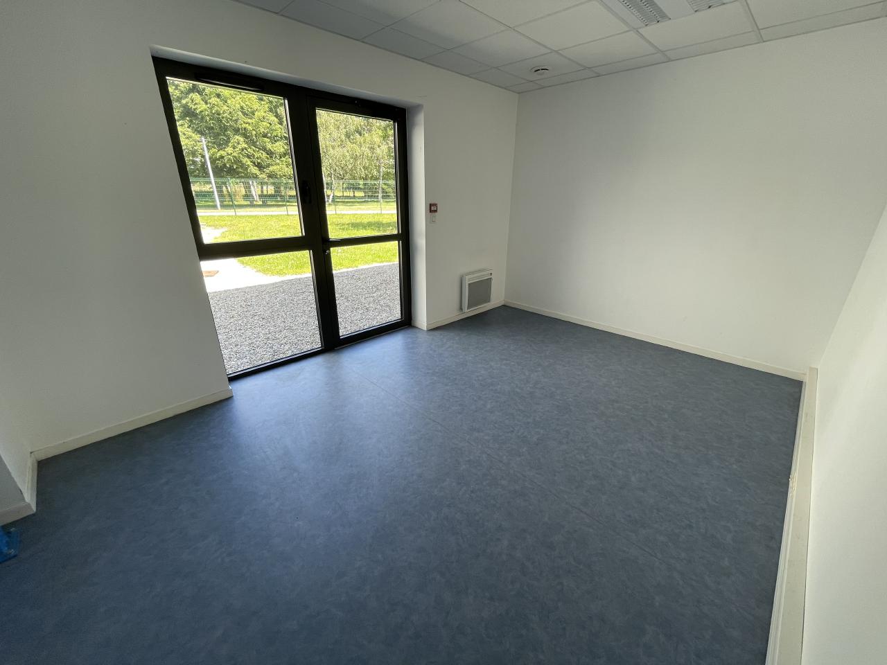 Local d'activité Bruz 1750m² Location local d'activité Bruz Ille-et-Vilaine OLACT2421989 3
